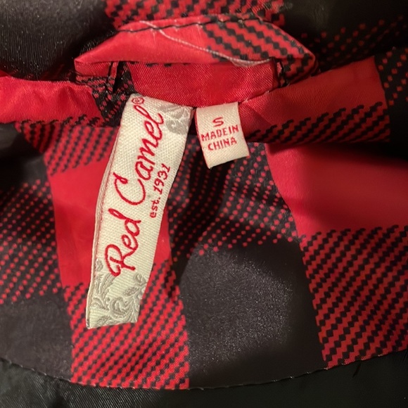 Red Camel vest size small - Picture 4 of 4